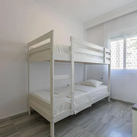 Sunny Golden Mile Apartment